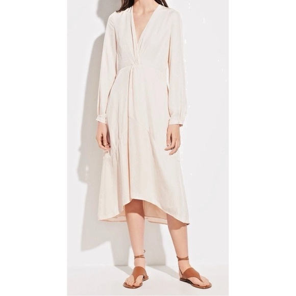 Vince NWT Women’s Twist Drape Long Sleeve Dress in Oat Blush, size 6 - Picture 1 of 14